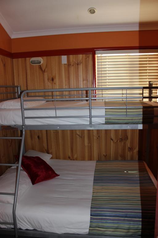 Aussie Outback Oasis Holiday park