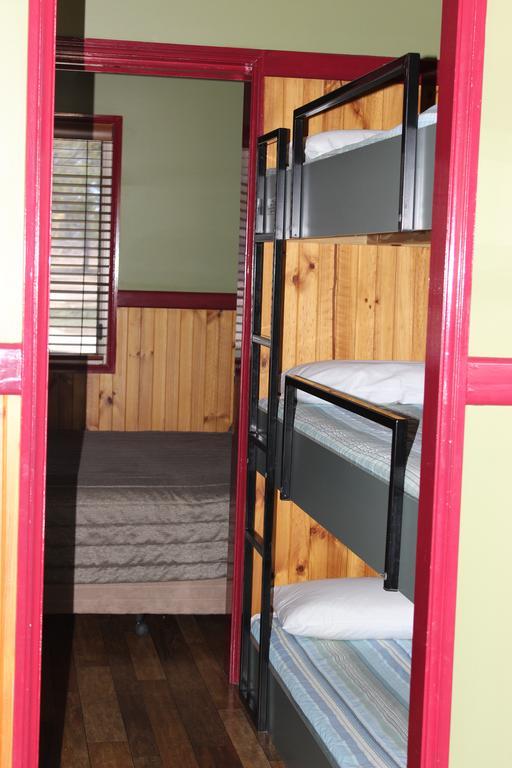 Aussie Outback Oasis Holiday park 4*