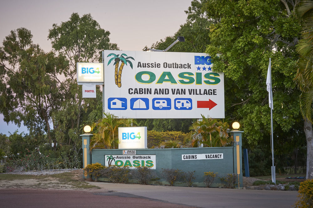 Aussie Outback Oasis 4*